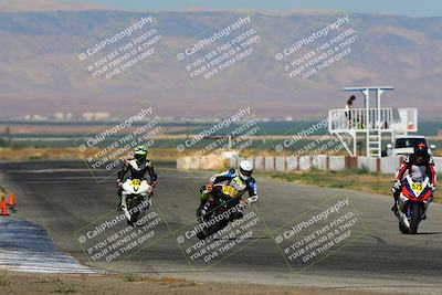 media/Aug-13-2023-CRA (Sun) [[1cfc37a6fb]]/Race 3 600 Superbike/Race/